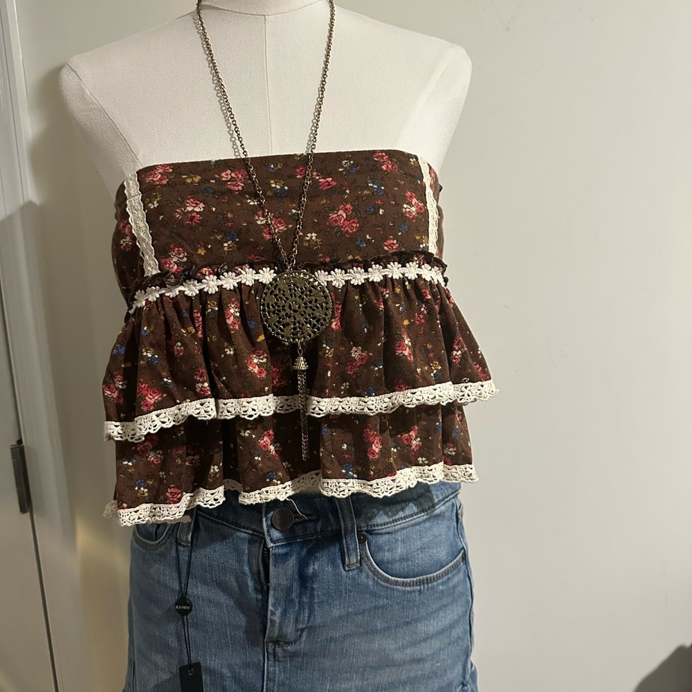 Asphalt Brown Floral Skirt with Lace